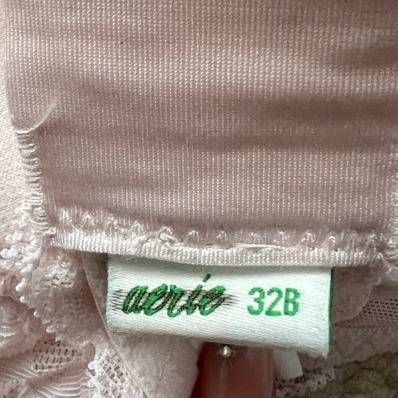 AERIE BABY PINK LACE 32B BRALETTE WITH ADJUSTABLE STRAPS - Picture 6 of 6